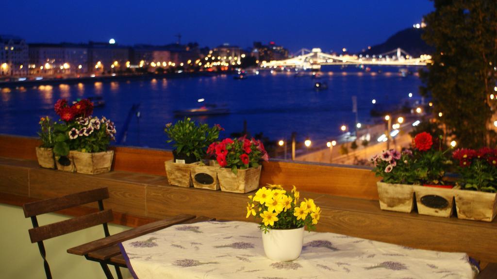 Danube Pearl Boutique Apartment Budapeste Exterior foto